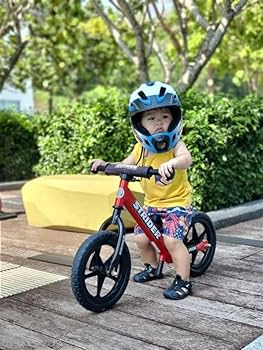 STRIDER 12インチ日本正規品　ブラック　プロテクター付き Amazon.co.jp: STRIDER(ストライダー) 12 SPORT (スポーツ